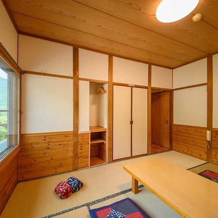 Minshuku Tsutaya Hotell Yufu Eksteriør bilde