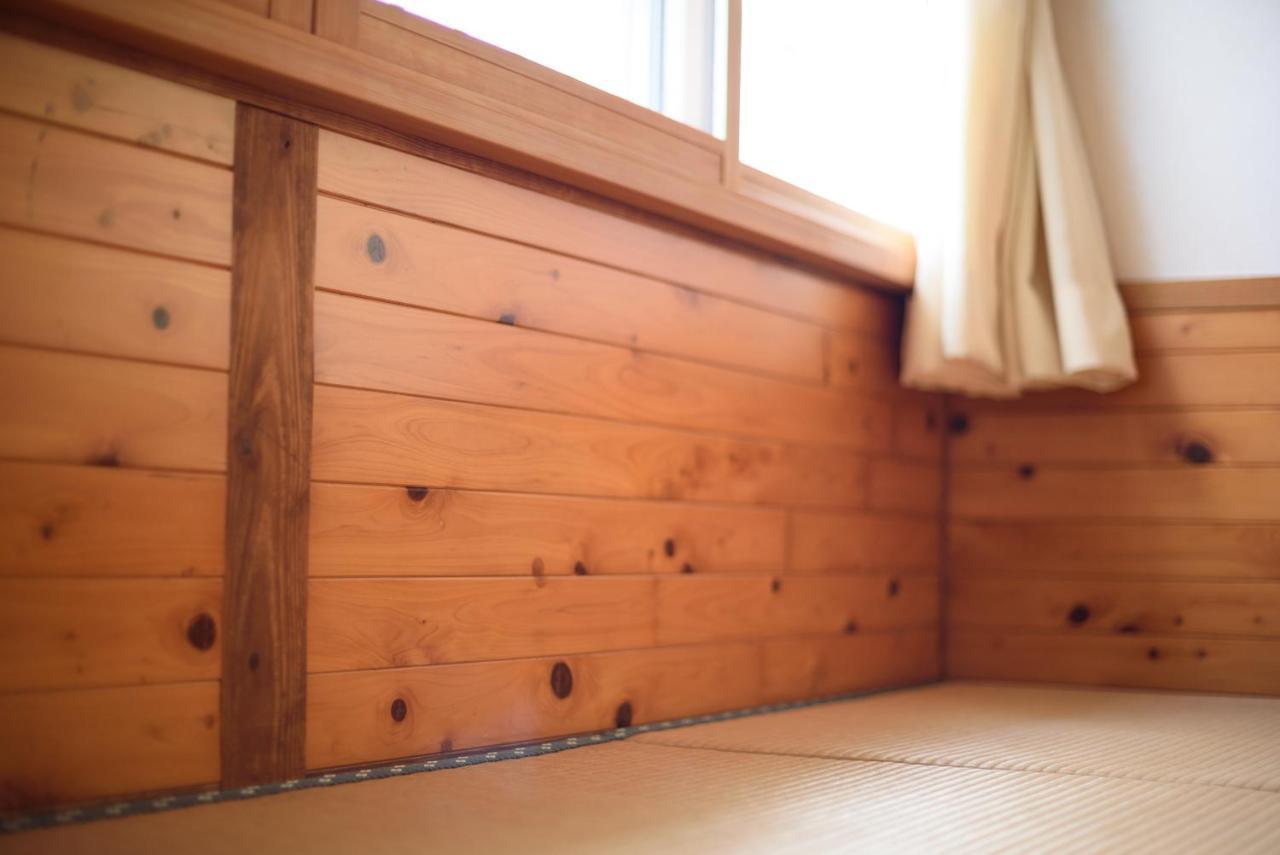 Minshuku Tsutaya Hotell Yufu Rom bilde